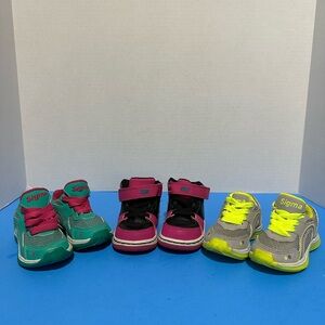 Set Nike Kids Sneakers - Teal, Pink, and Gray